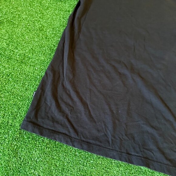 Puma Short Sleeve Crewneck Christmas Ornaments Holidays Black T-shirt Size S - Picture 10 of 12